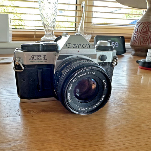 Canon program fotocamera - ae-1,